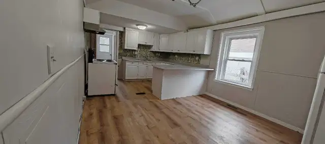 Belleville 3 bedroom detached house for rent $2000