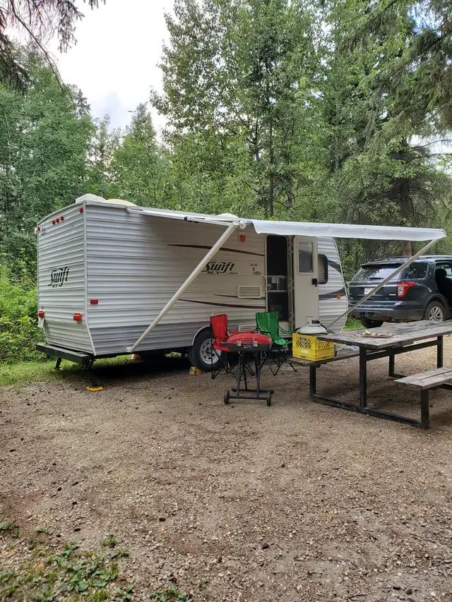 2012 Jayco Swift 184BH Travel Trailer - Photo 4