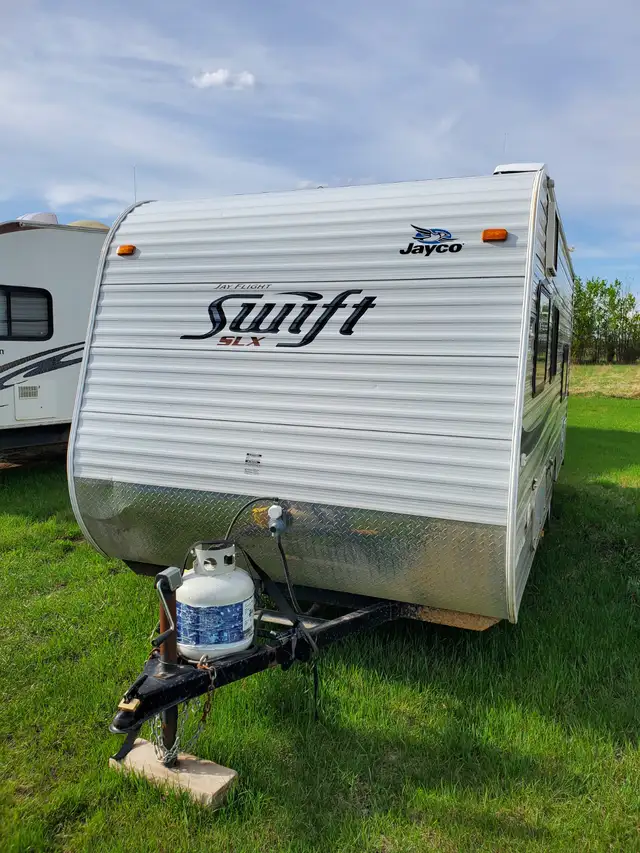 2012 Jayco Swift 184BH Travel Trailer - Photo 6