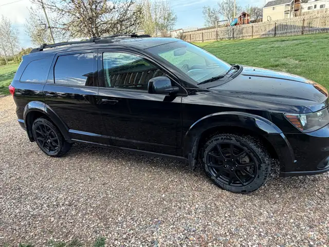 2017 Dodge Journey AWD - 1 Owner - Photo 3