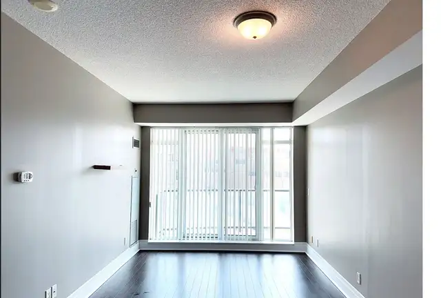 Luxury Condo - 1 Bedroom   Den (Downtown Markham) - Photo 4
