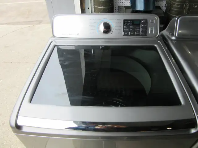 NEWER SAMSUNG WASHER/DRYER - Photo 2