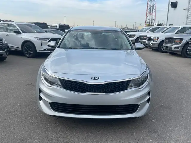 2018 Kia Optima LX FINANCING AVAILABLE/HAIL SPECIAL - Photo 2