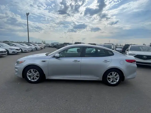 2018 Kia Optima LX FINANCING AVAILABLE/HAIL SPECIAL - Photo 4