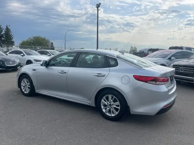 2018 Kia Optima LX FINANCING AVAILABLE/HAIL SPECIAL - Photo 5