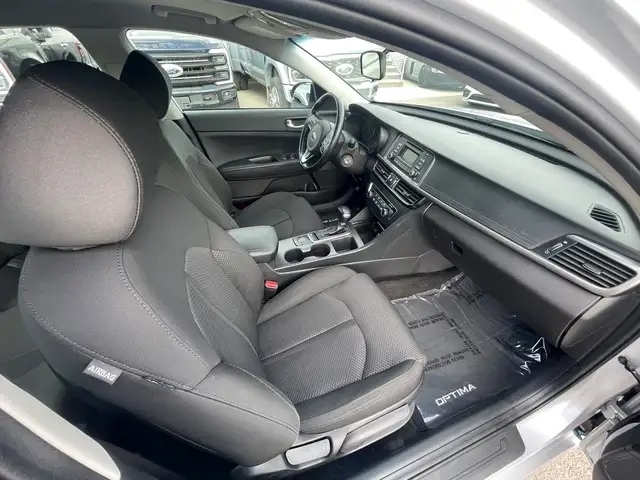2018 Kia Optima LX FINANCING AVAILABLE/HAIL SPECIAL - Photo 10