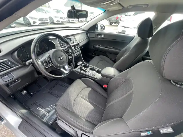 2018 Kia Optima LX FINANCING AVAILABLE/HAIL SPECIAL - Photo 14