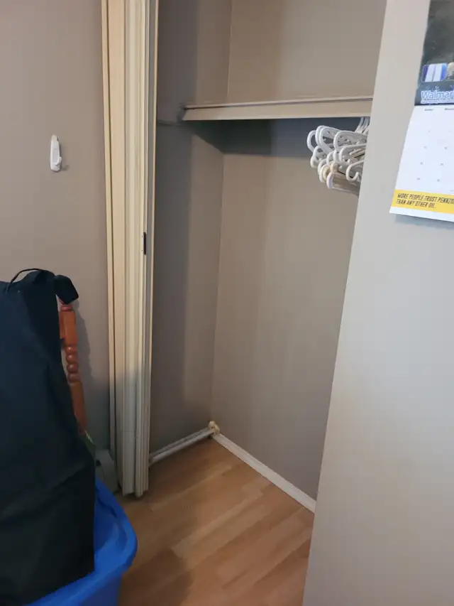 room for rent - Photo 4