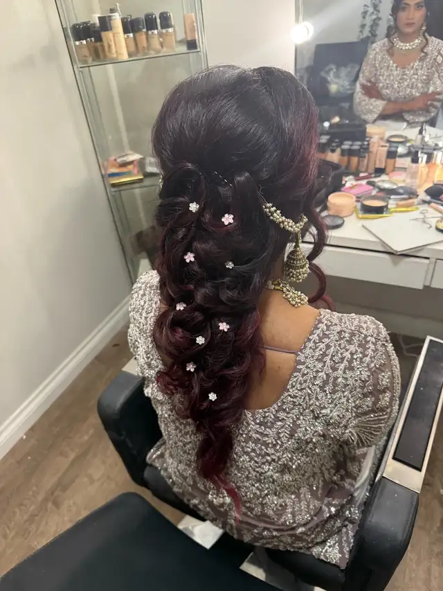 bridal makeup hairs - Photo 4