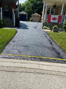 Driveway sealing - Photo 7