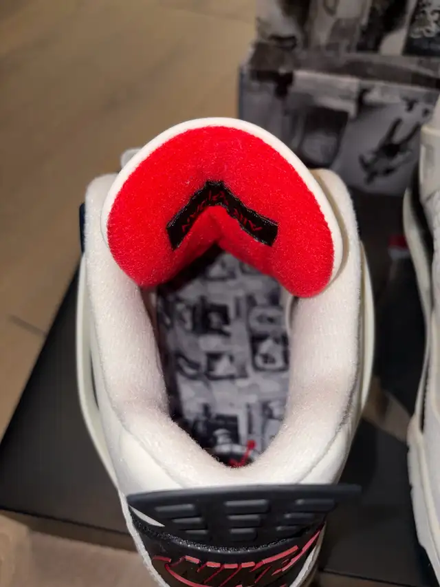 Jordan 4 Retro OG Flight Club Sail / Black - University Red - Photo 6
