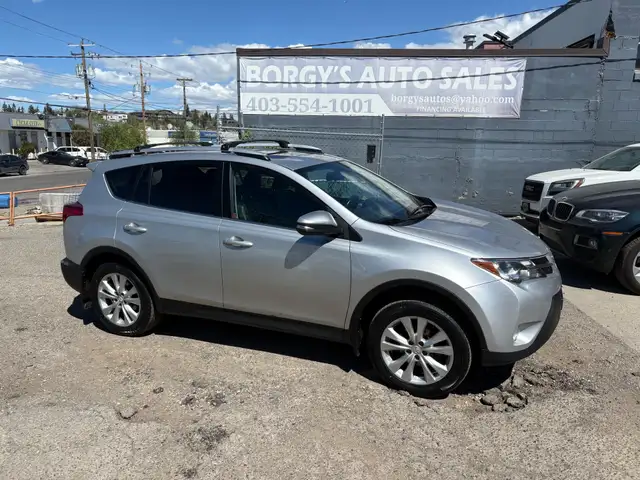 2014 Toyota RAV4 AWD 4dr Limited