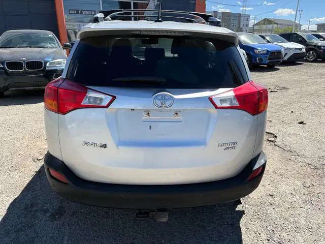 2014 Toyota RAV4 AWD 4dr Limited - Photo 7