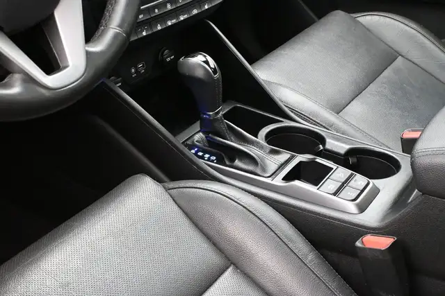 2018 Hyundai Tucson Luxury AWD Leather, Sunroof, Apple/Android, - Photo 8