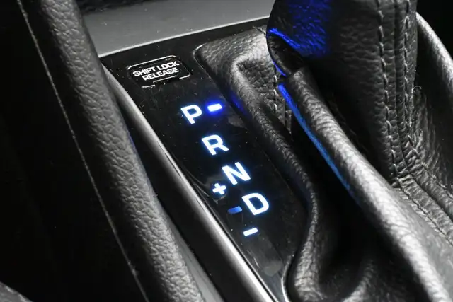 2018 Hyundai Tucson Luxury AWD Leather, Sunroof, Apple/Android, - Photo 9