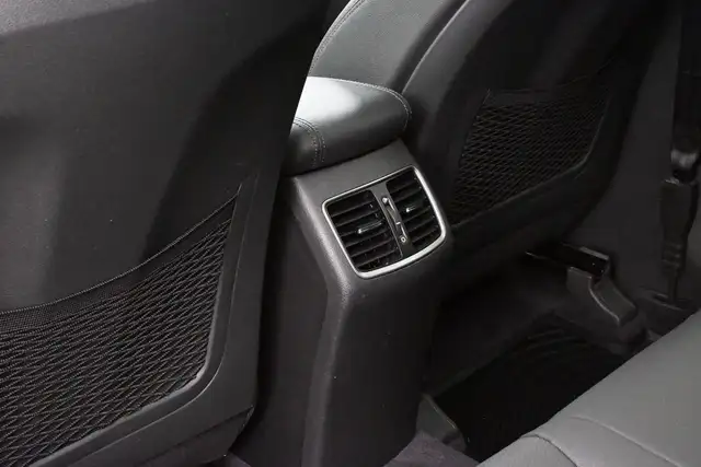 2018 Hyundai Tucson Luxury AWD Leather, Sunroof, Apple/Android, - Photo 23