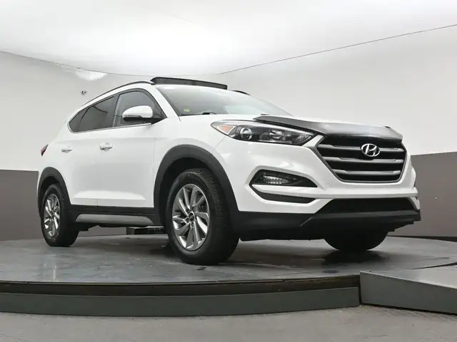 2018 Hyundai Tucson Luxury AWD Leather, Sunroof, Apple/Android, - Photo 40
