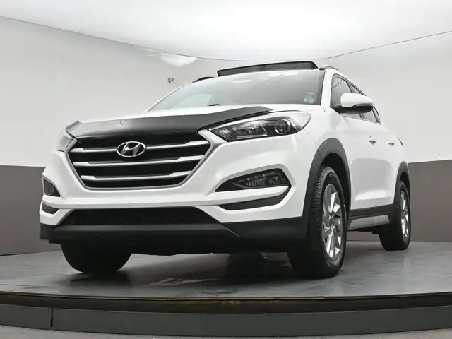 2018 Hyundai Tucson Luxury AWD Leather, Sunroof, Apple/Android, - Photo 43