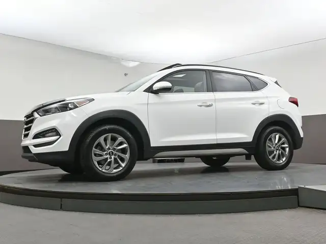 2018 Hyundai Tucson Luxury AWD Leather, Sunroof, Apple/Android, - Photo 44