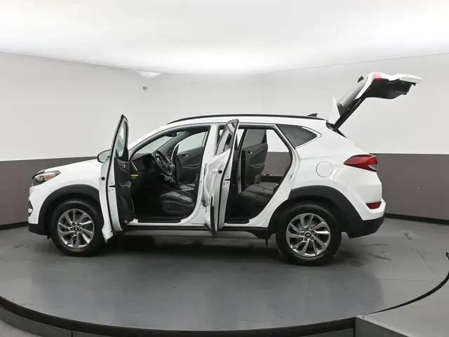 2018 Hyundai Tucson Luxury AWD Leather, Sunroof, Apple/Android, - Photo 60