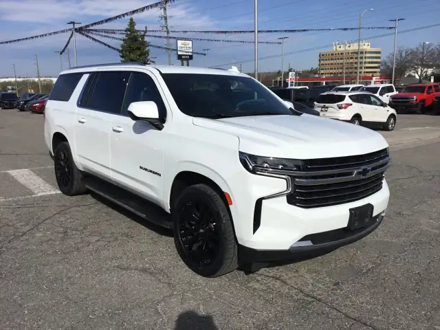 2021 Chevrolet Suburban - Photo 7