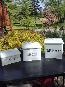 3 metal display containers 2 kitchen 1 shop