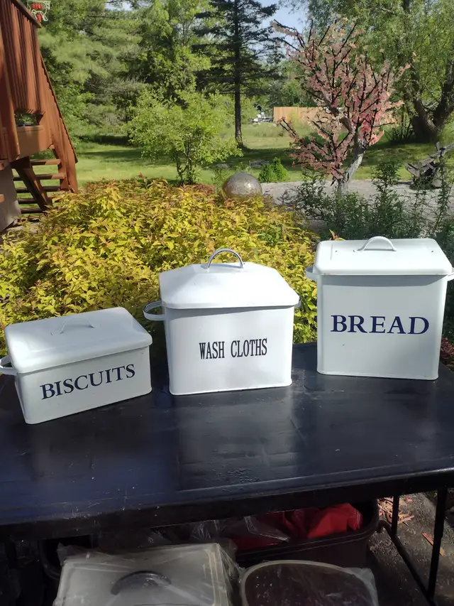 3 metal display containers 2 kitchen 1 shop - Photo 5