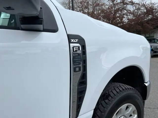 2024 Ford Super Duty F-250 SRW - Photo 9