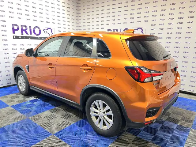 2022 Mitsubishi RVR - Photo 3