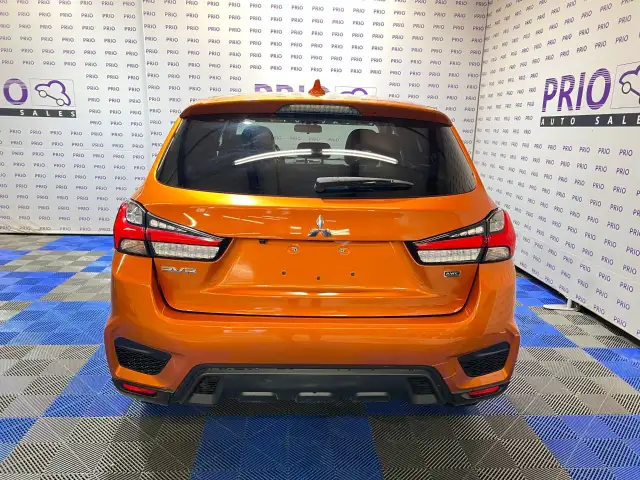 2022 Mitsubishi RVR - Photo 4