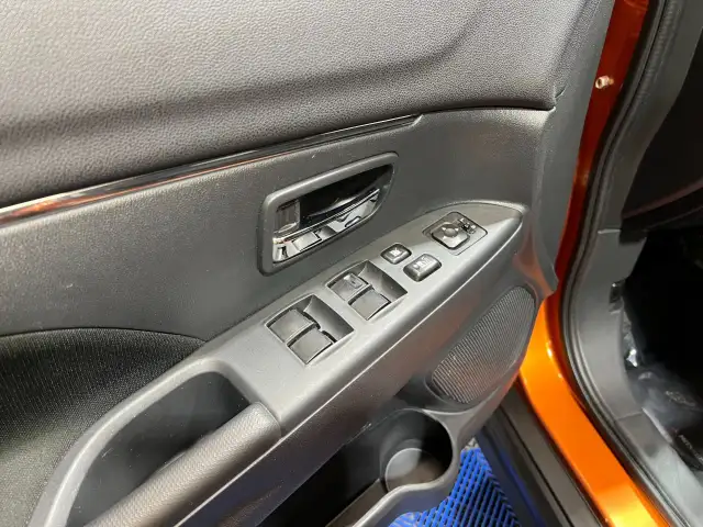 2022 Mitsubishi RVR - Photo 11