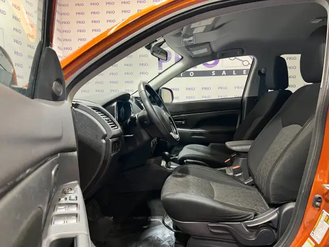 2022 Mitsubishi RVR - Photo 13