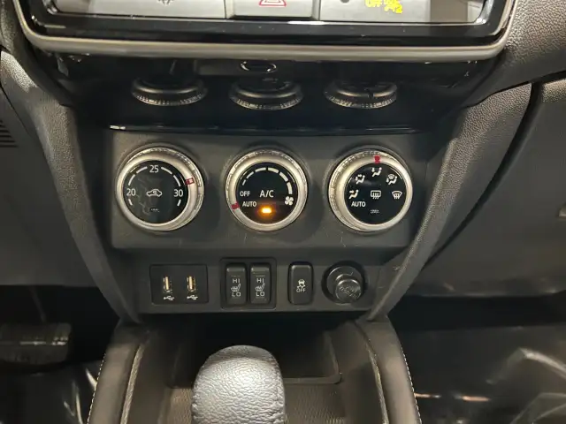 2022 Mitsubishi RVR - Photo 27