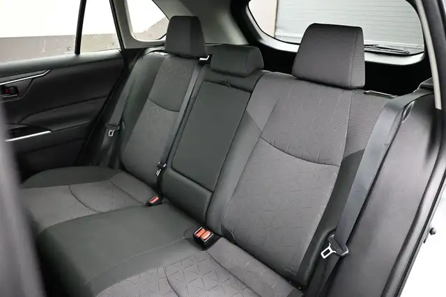 2025 Toyota RAV4 LE HYBRID & GAS |AWD | LOW MILEAGE | APPLE CARP - Photo 21