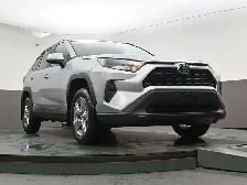 2025 Toyota RAV4 LE HYBRID & GAS |AWD | LOW MILEAGE | APPLE CARP - Photo 34