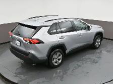 2025 Toyota RAV4 LE HYBRID & GAS |AWD | LOW MILEAGE | APPLE CARP - Photo 48