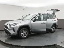 2025 Toyota RAV4 LE HYBRID & GAS |AWD | LOW MILEAGE | APPLE CARP - Photo 53