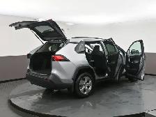 2025 Toyota RAV4 LE HYBRID & GAS |AWD | LOW MILEAGE | APPLE CARP - Photo 57