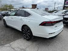 2023 Honda Accord Hybrid Touring - Photo 4