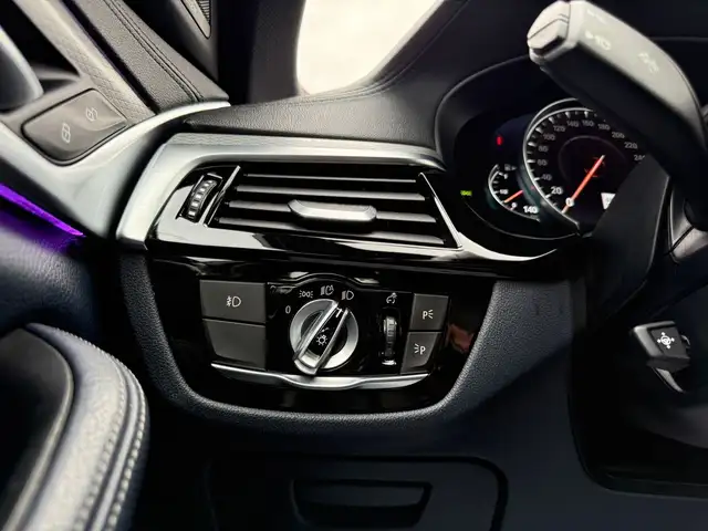 2017 BMW 5 Series 540i xDrive M Package - Photo 19