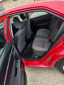 2019 Toyota Corolla LE - Photo 6