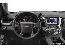 2019 Chevrolet Suburban LT - Photo 4