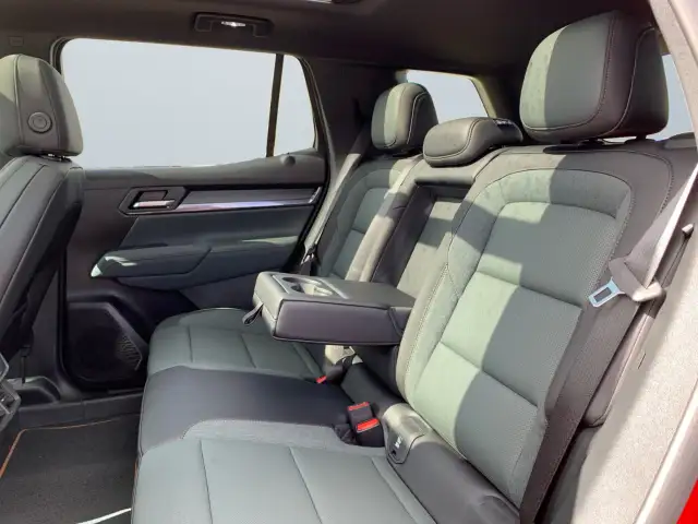 2026 GMC Terrain - Photo 24