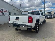 2018 GMC Sierra 3500HD SLE - Photo 3