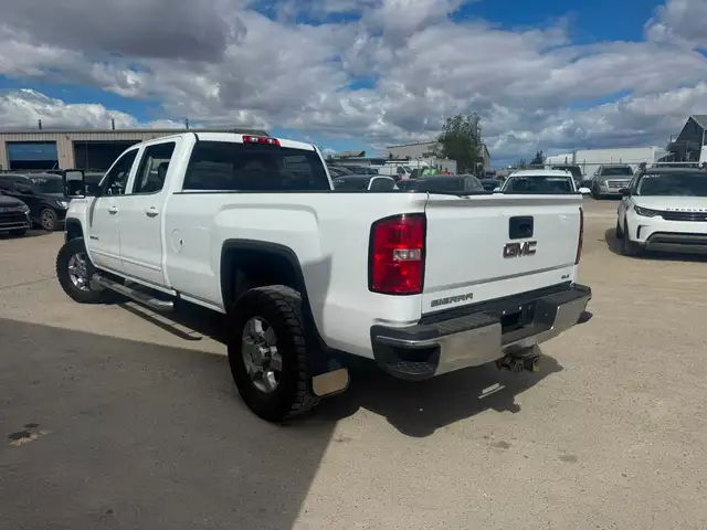 2018 GMC Sierra 3500HD SLE - Photo 6