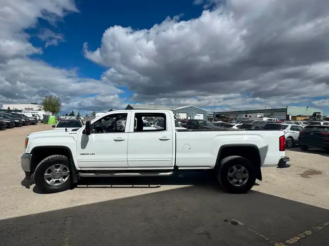 2018 GMC Sierra 3500HD SLE - Photo 7