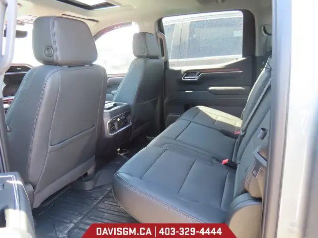 2025 GMC Sierra 1500 - Photo 10