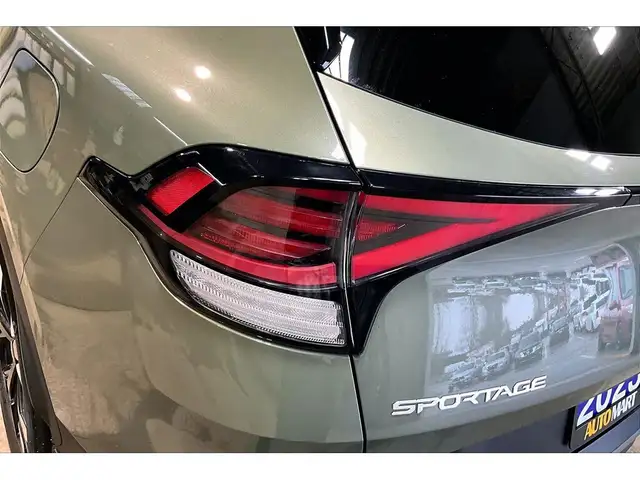 2023 Kia Sportage AWD | LEATHER | NAV | PANORAMIC SUNROOF | - Photo 9