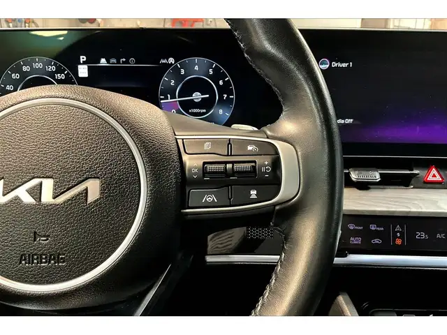 2023 Kia Sportage AWD | LEATHER | NAV | PANORAMIC SUNROOF | - Photo 13