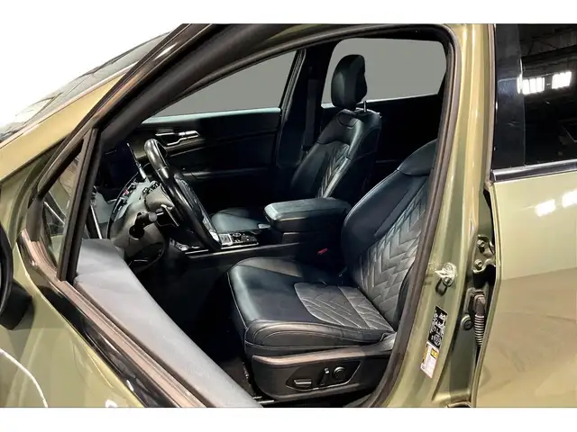 2023 Kia Sportage AWD | LEATHER | NAV | PANORAMIC SUNROOF | - Photo 14